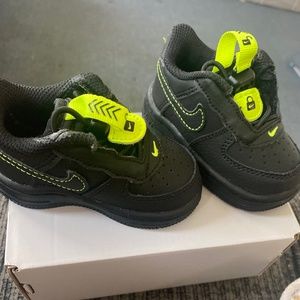 Air Force 1 toggle